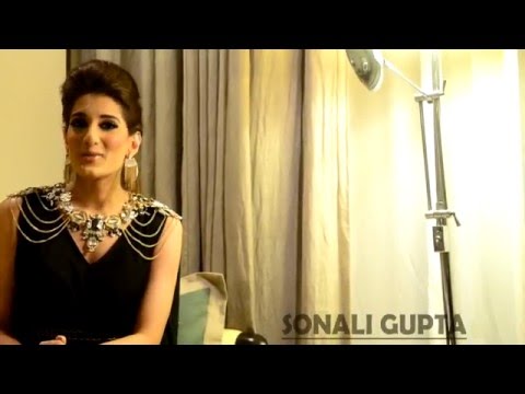 Sonali Gupta Sonali gupta : Hosting For induslnd bank 2016