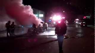 preview picture of video 'Reading, PA vehicle fire, Hoover Ave & Division St, 11/19/12'