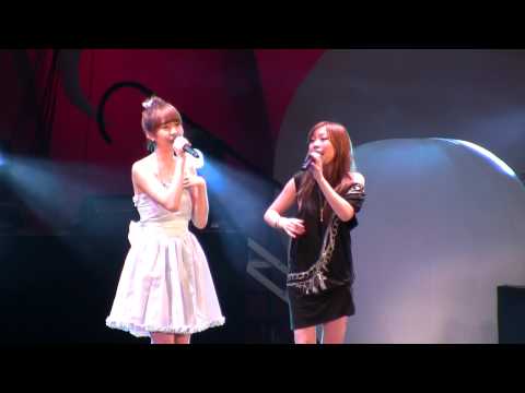 HD [Fancam] Jessica & Lena Park - You Raise Me Up (Hollywood Bowl 2009)