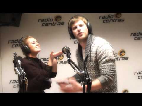 Ingrida Martinkėnaitė moko Simą Stankų "69 danguje" šokio