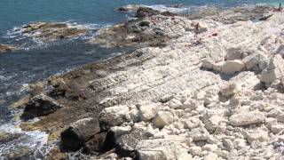 preview picture of video 'Riviera del Conero - Portonovo - Spiaggia La Vela'