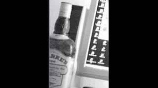 Chellah - Scherben Auf Dem Boden Ft. Mona | www.rappers.in