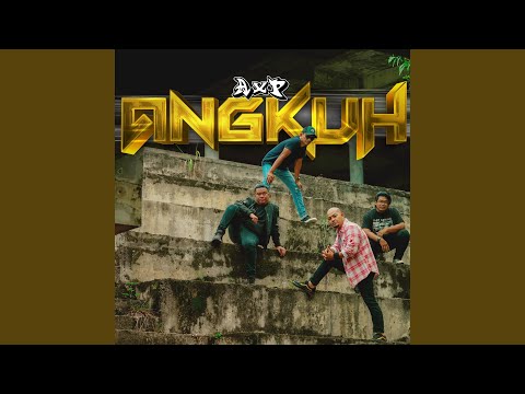 Angkuh