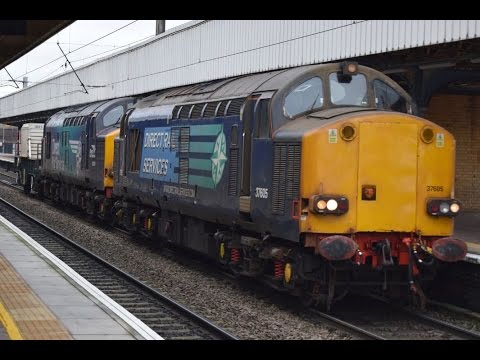 #788: [Flask] DRS Class 37605 & 37059 pass Warrington Bank Quay (10/12/16)
