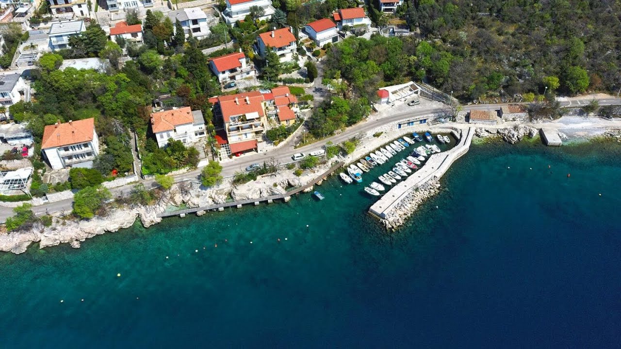 Live webcam view of Puerto de Bršćanovica