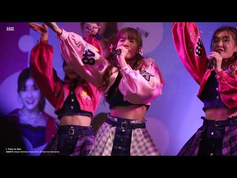 200815 โดดดิดง : Road Show Central Mahachai (fancam Korn BNK48)