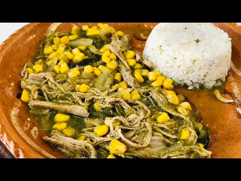 COMO HACER LOMO DE CERDO DESHEBRADO EN SALSA VERDE TATEMADA CON ELOTE