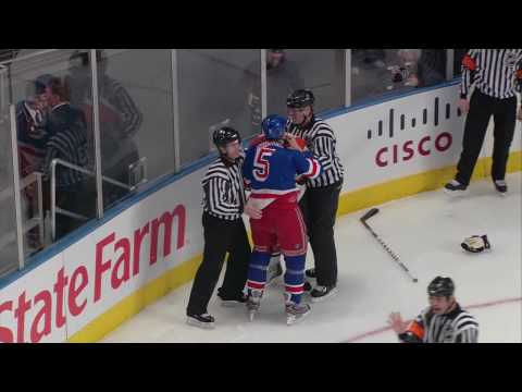 Mike Richards vs Dan Girardi