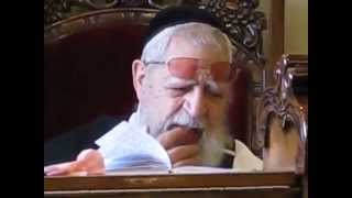 נדיר!!! רבי עובדיה יוסף זצ"ל בוכה על חורבן הבית (מגילת איכה)