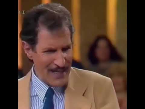 Ciccio Ingrassia, Pippo Baudo e Franco Franchi - Sketch "IL PRESTITO" (1981)