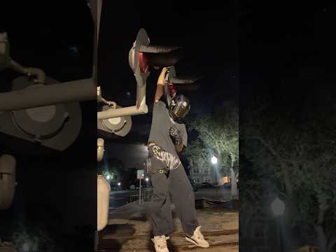 maui wowie #fyp #biketok #booktok