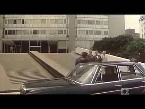 Il Pirellone - Di che segno sei? (1975) Sergio Corbucci