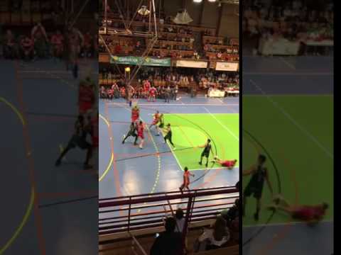 Victoria del Covirán Granada contra el Arcos Albacete