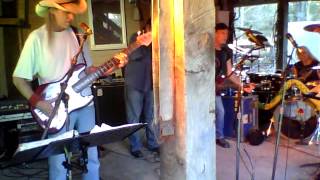 23   King Bee ~ FFF w Carl @ Lori's Birthday 2014