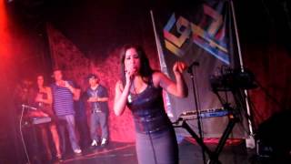 Kim Sozzi C89 Fan Party - Feel Your Love (Live)