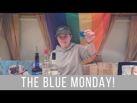 How to Make a Blue Monday Shot - Student Drinks