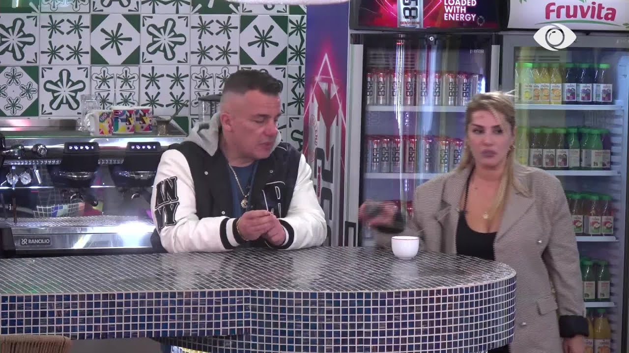 “Kush është Egla njëherë?”/ Ilnisa komenton Eglën: I hapi vonë librat ajo