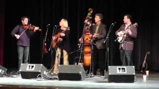 Laurie Lewis &amp; the Right Hands - Blue Moon of Kentucky
