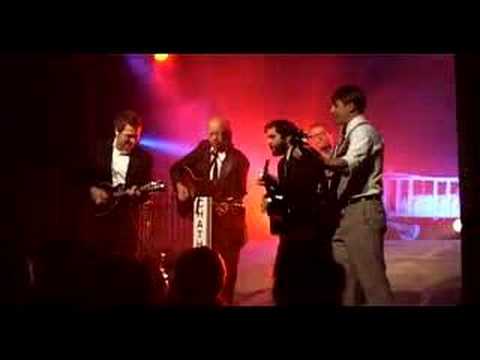 Jonas Fjeld with Chatham County Line - Single engines