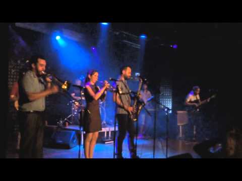 the Kinky Coo Coo's  - Live at Casal de joves La Fontana, Barcelona (2014-05-17)