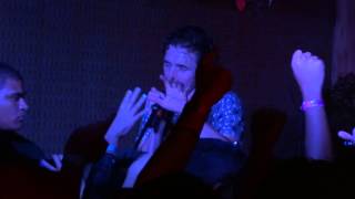 whomadewho-hiding in darkness-Medellín