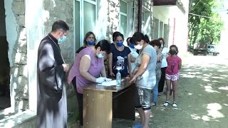 Արցախի թեմում աջակցություն է տրամադրվել վետերանների, հաշմանդամների ու բազմազավակ ընտանիքների