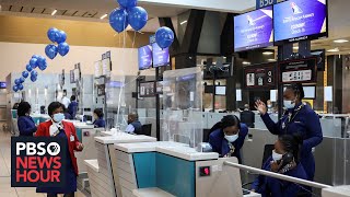 Download lagu Alarm grows after emergence of new omicron COVID-19 variant. Here's what you need to know mp3