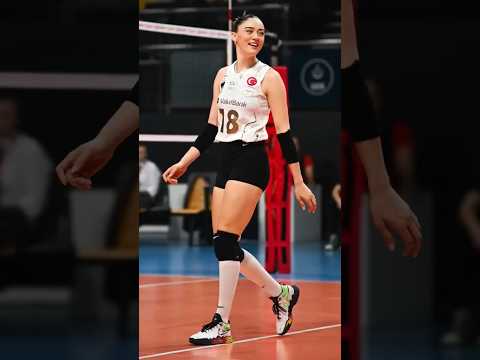 Zehra Gunes 💞💞 Turkish volleyball no.1 Beauty 👸👸#zehragunes #viral #volleyball #short