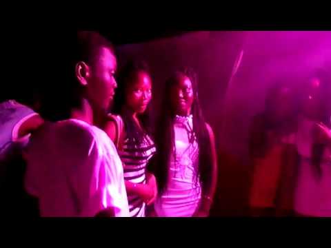 Festa Com Os 7 Karga