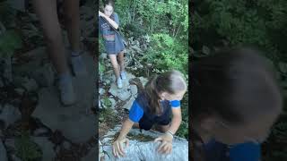 Ostatovica Tri kamena (Srpski Sotunhendž) - avgust 2024
