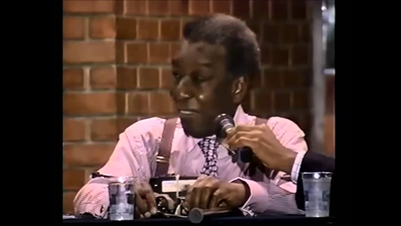 Milton Santos fala sobre a condição do negro no Brasil