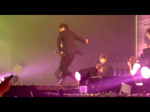 091129 Super Girl - Super Show II in BKK