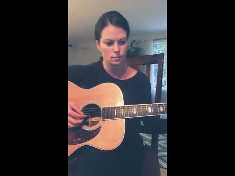 Elizabeth Hodgson - Ocean Eyes (Cover) - Billie Eilish