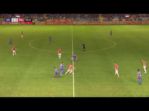 Gol de Santi Jara a lo Maradona