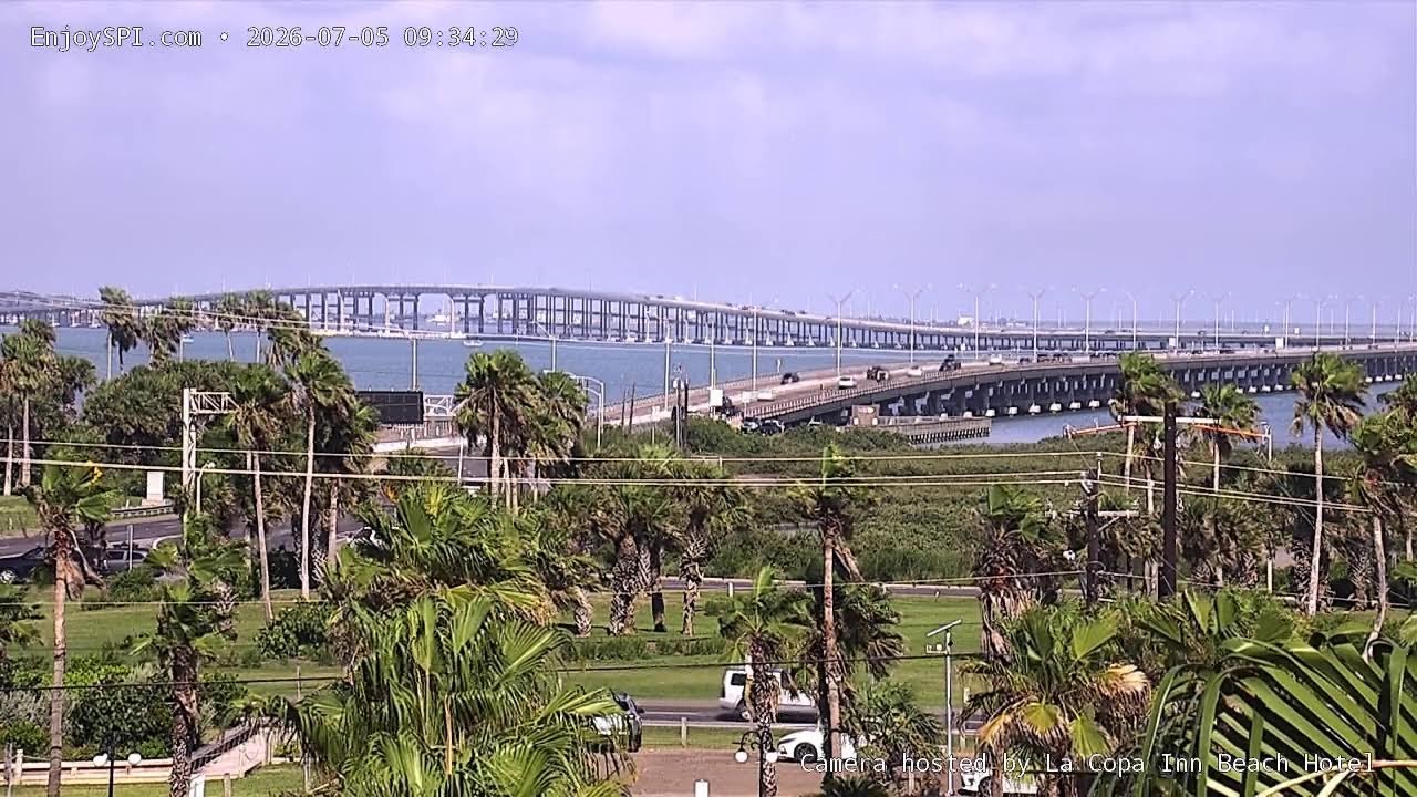 Live webcam view of Queen Isabella Causeway
