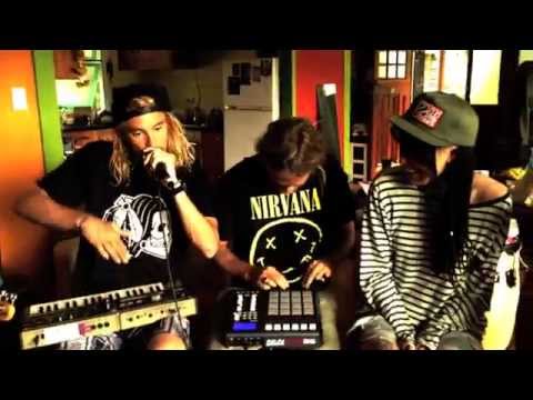 Tempted By Fear, Drop Legs & Dub Princess