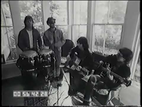 R.E.M. 1990-10-20 - Peter Buck's Porch, Athens, GA ('Shiny Happy People')