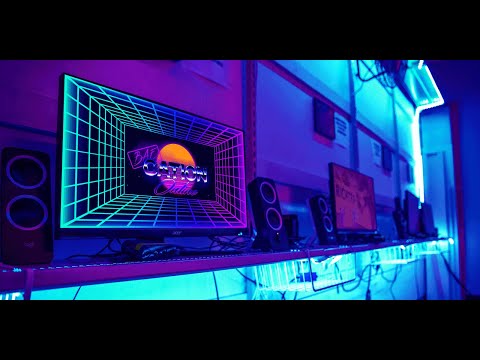 "Online" - Baecation Online and Get Off Your Friendlies Online Trailer