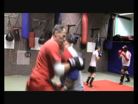 Ronald Thuvis 4Salsa Fit2Fight.wmv