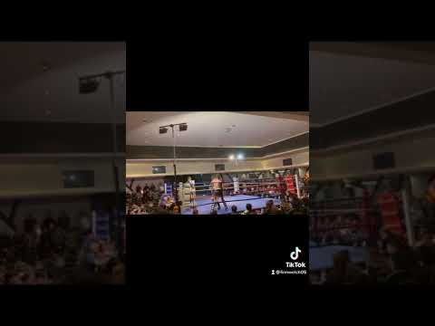 Finn welch vs Izack Watson