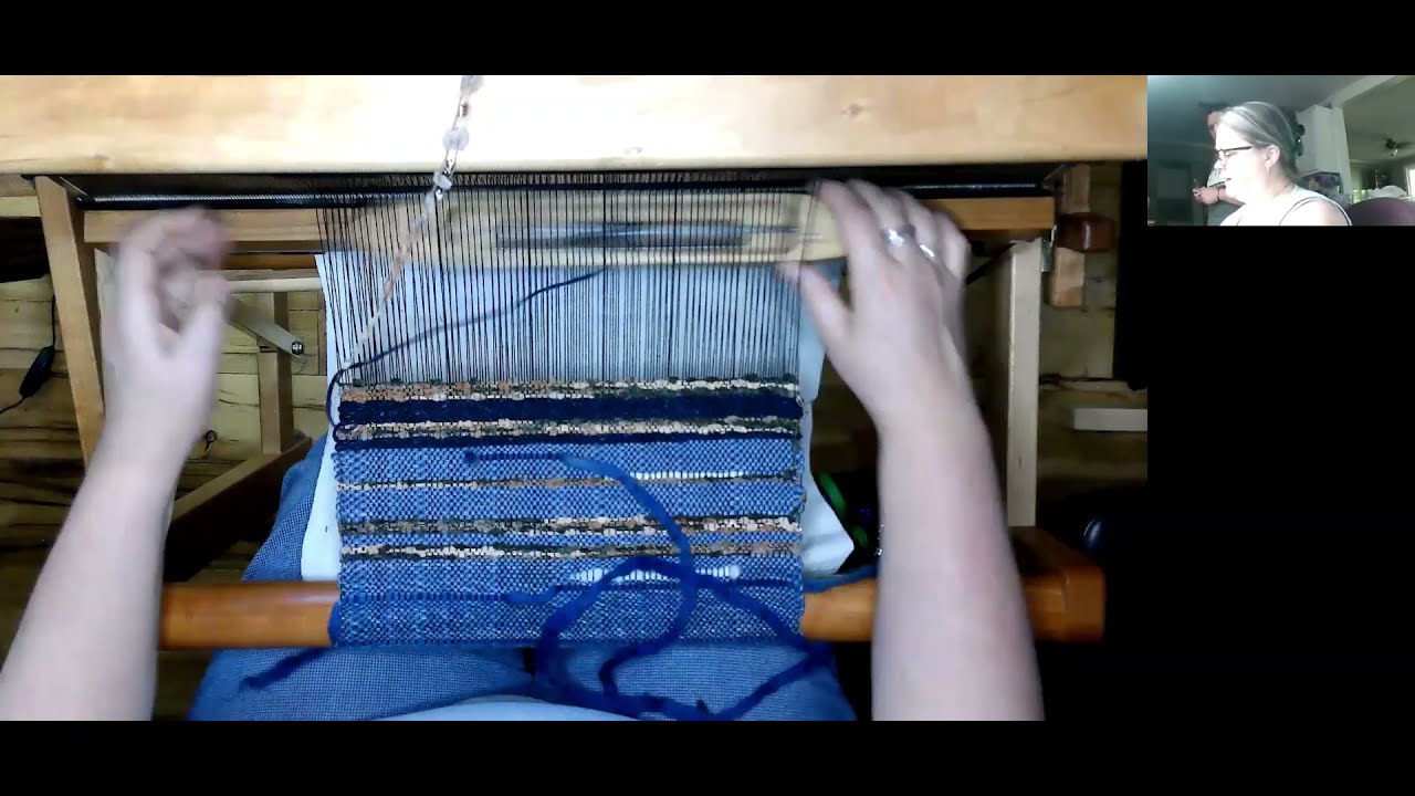demo: simple freestyle weaving on a simple floor loom