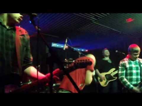 Deadloss MF Superstar @ The Moorings Bar (Aberdeen) 13/04/13
