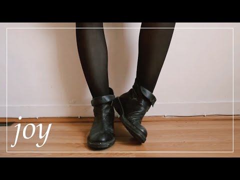 WINTER LAYERING OUTFIT IDEAS // HOW TO WEAR TIGHTS //...