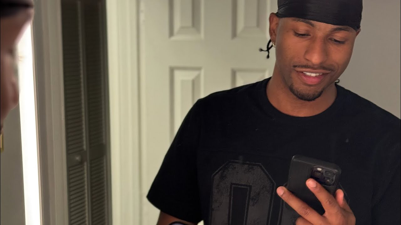 Tre calls Ernestine to make sure she’s really out of town! 