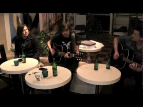 Broken Door- In The Shadow (Sunday Morning) "acoustic live backstage @ Tikiroom"