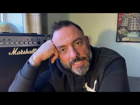 Eastcoast Deluxe ST HSS strat review fail @andertons - delivery never arrived and 17” radius!