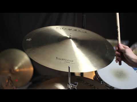 Istanbul Agop 22" Traditional Dark Crash - 2028g