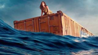 Une femme enceinte coincée dans un conteneur maritime au milieu de l’océan