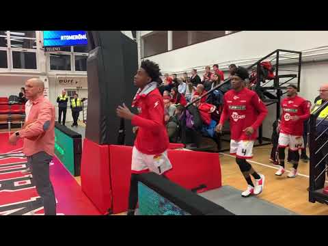 Az Egis Körmend is a pályán.