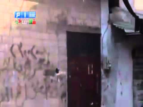 آثار إطلاق قوات الأمن النار  في سوق الحشيش في مدينة حمص في محافظة حمص